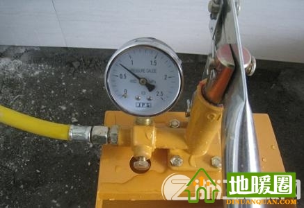 地暖打壓試驗(yàn)怎樣做？地暖打壓測(cè)量標(biāo)準(zhǔn)及施工流程